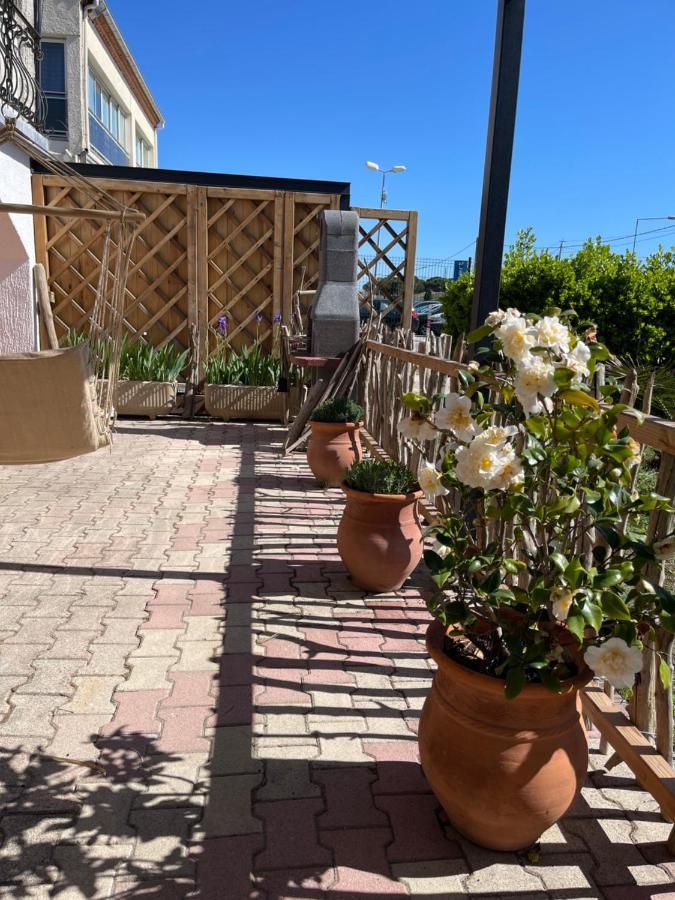 Apartmán Les Flo Location Aigues-Mortes Exteriér fotografie